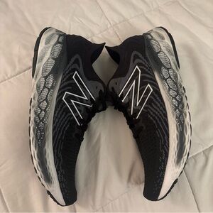 New Balance Black White and Gray M1080B11-D mens size 9.5